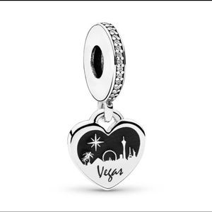 Pandora Las Vegas Heart, No Place Like… Charm